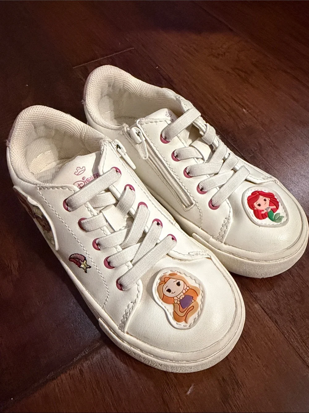 Zara Cream Kids Sneakers with Pink Eyelets and Princess Patches